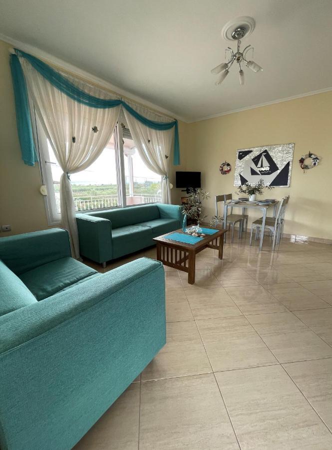 Karianí Seaside Houseヴィラ エクステリア 写真